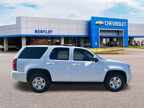 Used 2012 Chevrolet Tahoe LT w/ Luxury Package image 6