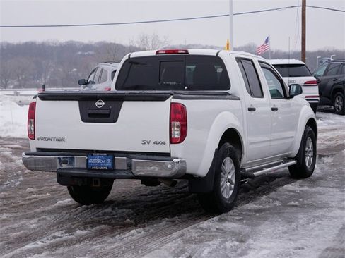 Used 2019 Nissan Frontier SV image 7