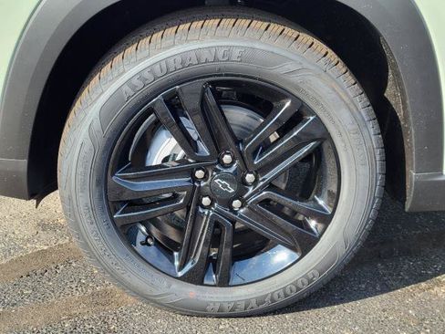 New 2026 Chevrolet Trax ACTIV w/ Driver Confidence Package FWD image 5