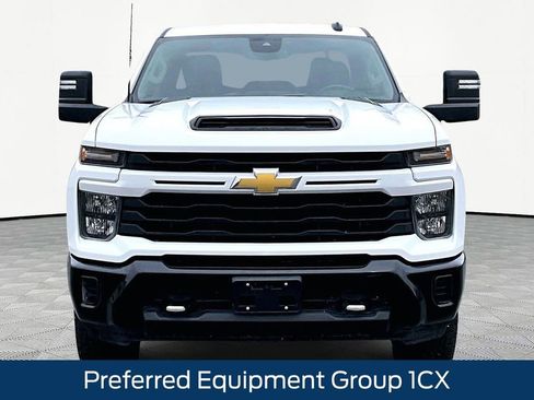 Certified 2024 Chevrolet Silverado 2500 Custom w/ Custom Value Package image 4