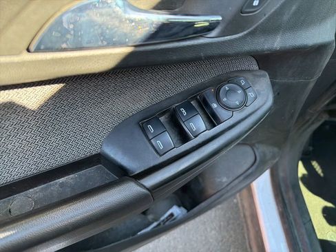 Used 2022 Chevrolet TrailBlazer LT w/ Convenience Package image 12