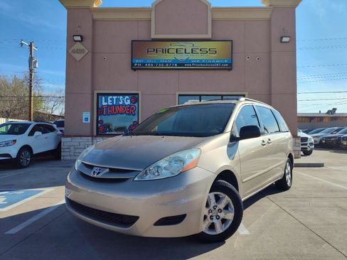 Used 2006 Toyota Sienna LE image 1