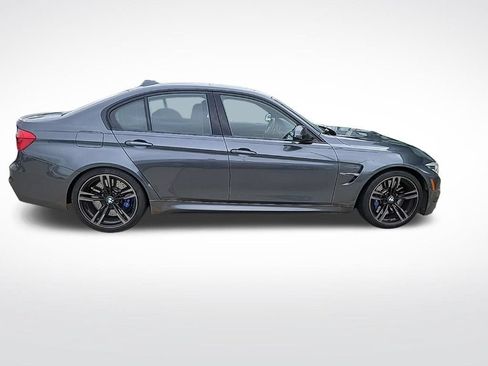 Used 2018 BMW M3 RWD image 10
