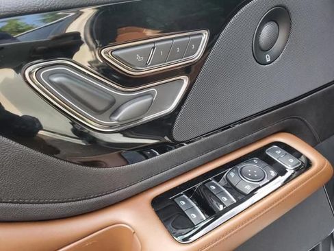 Used 2024 Lincoln Aviator Reserve w/ Jet Package RWD image 23