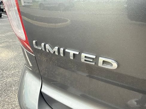 Used 2014 Ford Explorer Limited w/ Equipment Group 302A AWD/4WD image 4