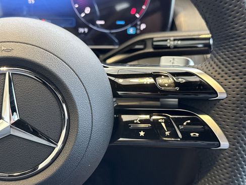 New 2026 Mercedes-Benz GLC 300 image 21