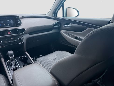 Used 2019 Hyundai Santa Fe SE FWD image 19