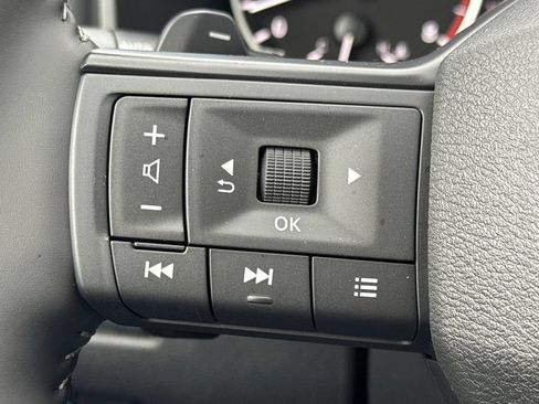 New 2026 Nissan Rogue SV w/ SV Premium Package AWD/4WD image 35