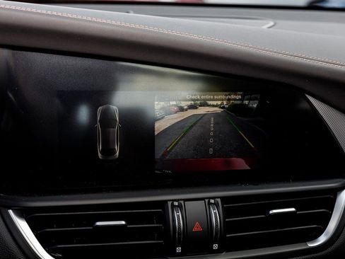 New 2025 Alfa Romeo Giulia AWD w/ Driving Assist Package image 21