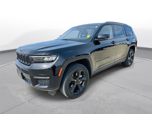 Used 2023 Jeep Grand Cherokee L Limited w/ Luxury Tech Group II image 40