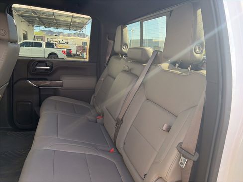 Used 2022 Chevrolet Silverado 2500 LTZ w/ LTZ Plus Package AWD/4WD image 13