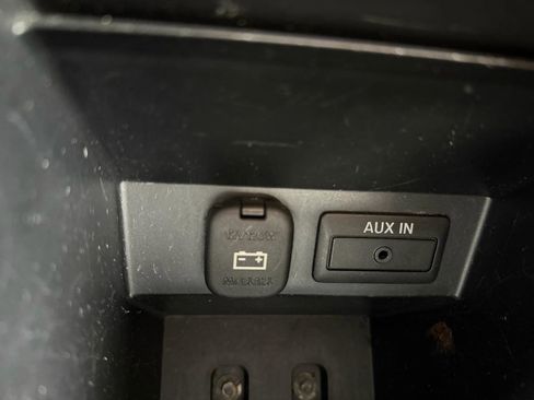 Used 2010 MAZDA MAZDA3 i Sport image 13