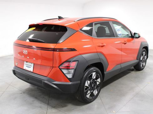 Used 2024 Hyundai Kona SEL image 9