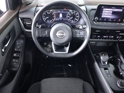 Used 2022 Nissan Rogue SV AWD/4WD image 31