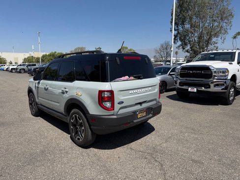 Used 2023 Ford Bronco Sport Outer Banks w/ Tech Package AWD/4WD image 4