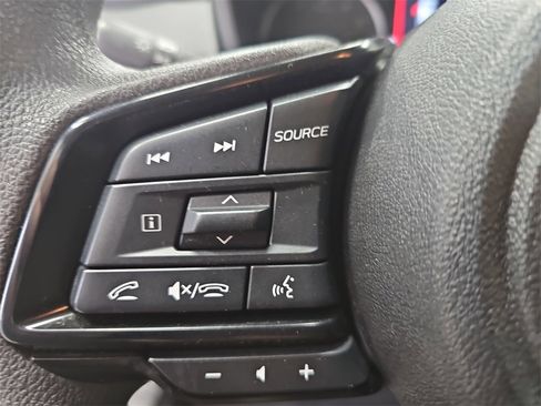 Used 2024 Subaru Crosstrek 2.0i Premium image 16