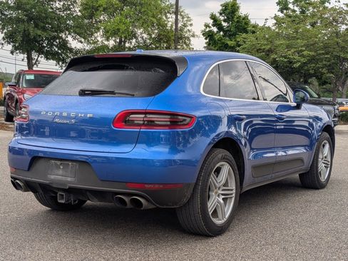 Used 2017 Porsche Macan S image 3