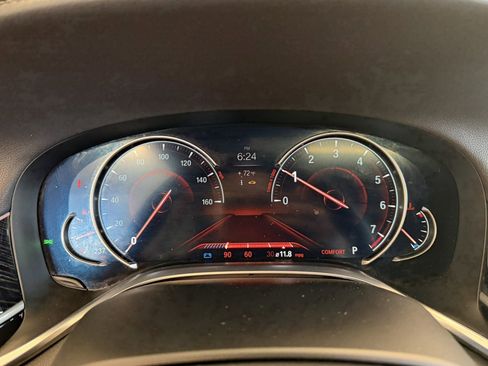 Used 2018 BMW 740i xDrive 740i xDrive image 10