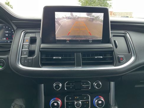 Used 2023 GMC Yukon SLT image 15