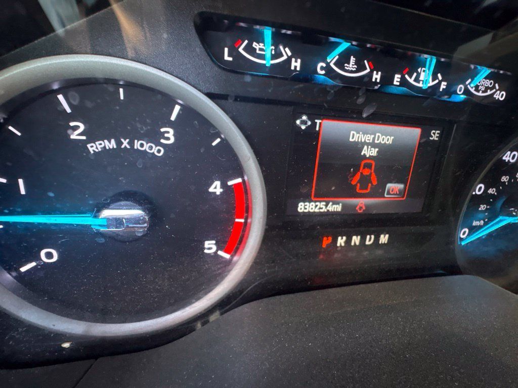 Used 2021 Ford F250 XL w/ STX Appearance Package AWD/4WD image 2