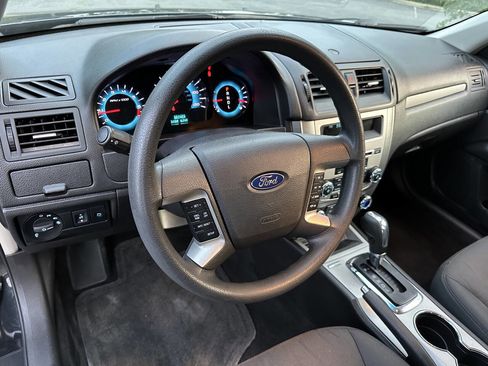 Used 2012 Ford Fusion SE image 18
