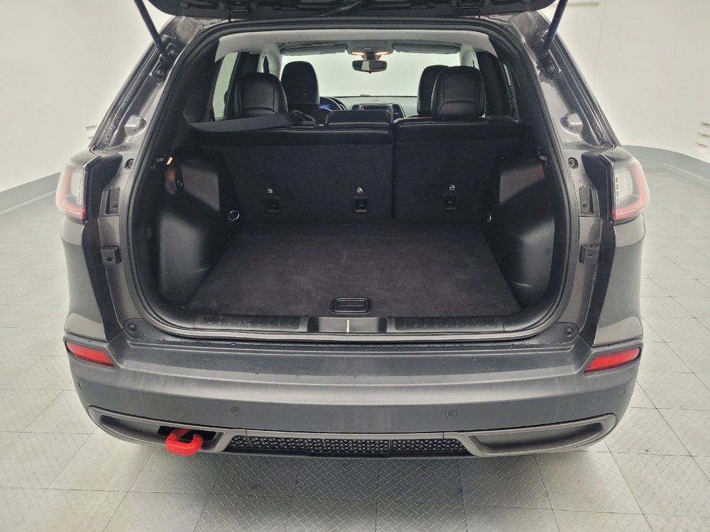 Used 2019 Jeep Cherokee Trailhawk AWD/4WD image 29