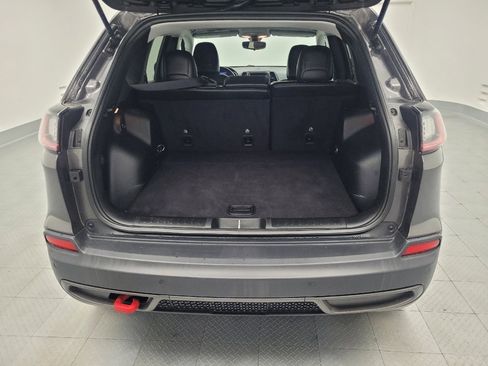 Used 2019 Jeep Cherokee Trailhawk AWD/4WD image 29