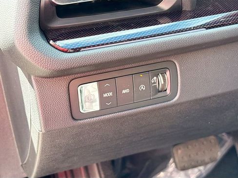 New 2026 Chevrolet Traverse Z71 w/ Enhanced Driving Package AWD/4WD image 11
