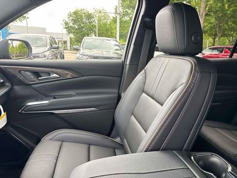 New 2026 Chevrolet Traverse High Country w/ LPO, Floor Liner Package FWD image 19