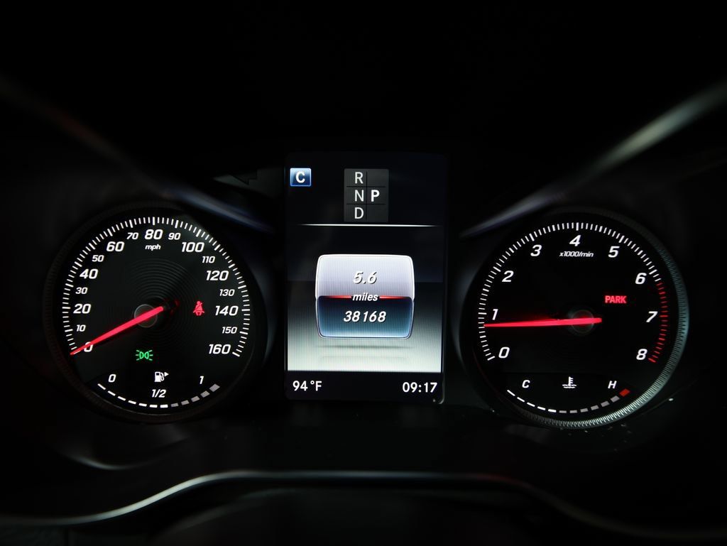 Used 2019 Mercedes-Benz GLC 300 image 17