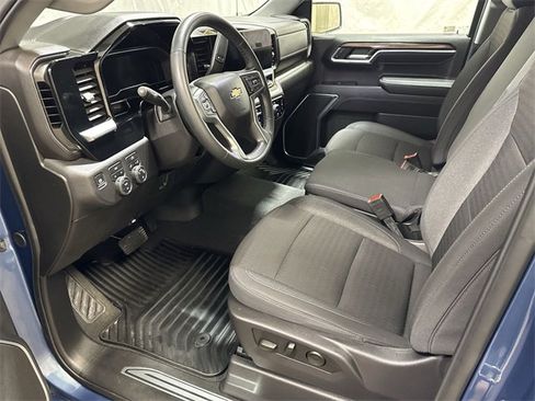 Certified 2024 Chevrolet Silverado 1500 LT image 11