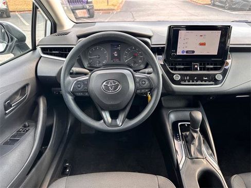 Certified 2023 Toyota Corolla LE image 10