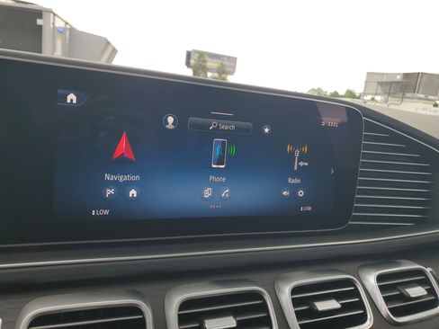 New 2026 Mercedes-Benz GLS 580 4MATIC image 31