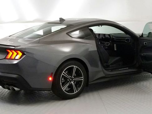 New 2025 Ford Mustang Premium image 10