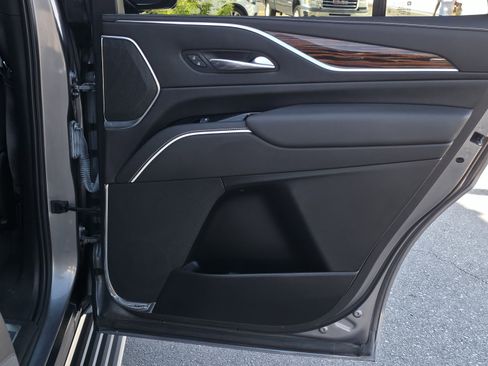 Used 2021 Cadillac Escalade Premium Luxury w/ Driver Assist Tech Package image 37