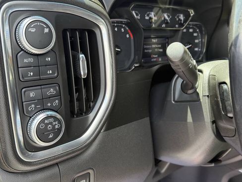 Used 2019 GMC Sierra 1500 AT4 w/ AT4 Preferred Package AWD/4WD image 10