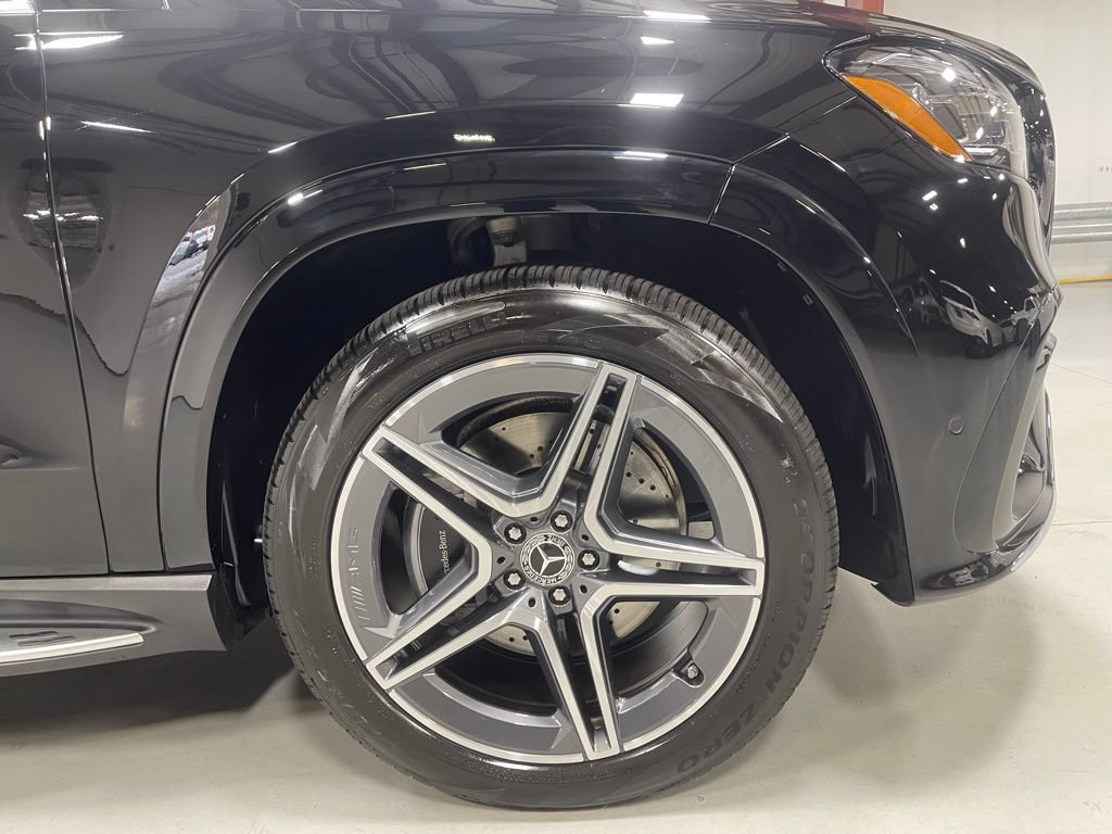 Used 2026 Mercedes-Benz GLS 450 4MATIC image 16