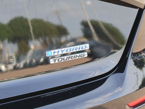 Used 2024 Honda Accord Touring image 8