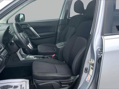 Used 2018 Subaru Forester 2.5i w/ Alloy Wheel Package AWD/4WD image 7