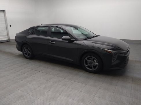 Used 2025 Kia K4 FWD image 11