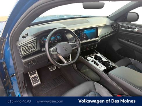 Used 2024 Volkswagen Atlas Cross Sport SEL Premium R-Line AWD/4WD image 1