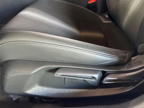 Used 2024 Honda Civic Sport image 14