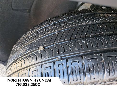 Used 2025 GMC Terrain Elevation w/ Elevation Premium Package image 41