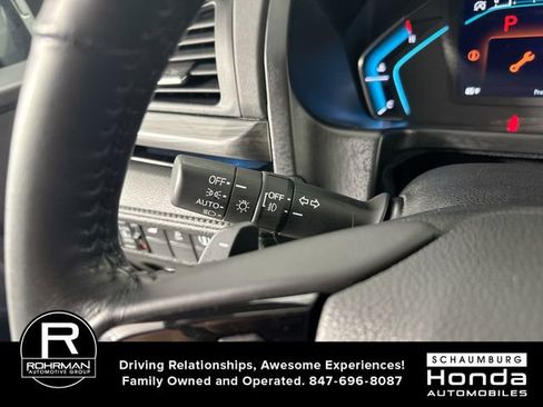 Used 2024 Honda Odyssey Elite image 16