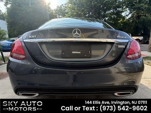 Used 2015 Mercedes-Benz C 300 4MATIC Sedan image 5