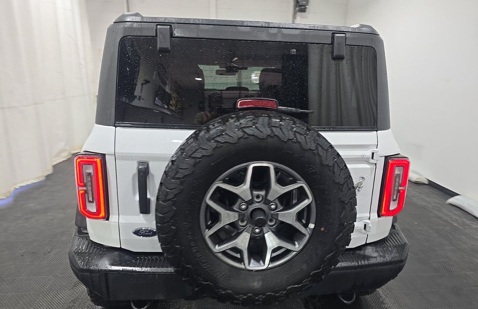 Used 2025 Ford Bronco Badlands AWD/4WD image 5