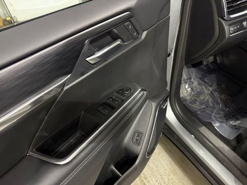 Certified 2025 GMC Acadia Elevation image 10