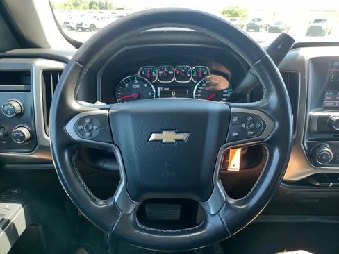 Used 2017 Chevrolet Silverado 1500 LT AWD/4WD image 6