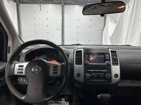Used 2018 Nissan Frontier S RWD image 16