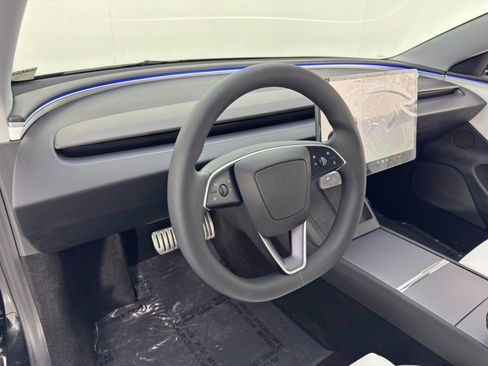 Used 2024 Tesla Model 3 Performance image 14